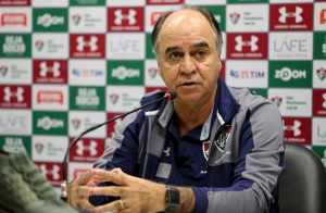 Técnico do Flu fala sobre a diferença do futebol carioca para o resto do Brasil