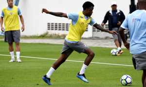 Marquinhos Calazans se aproxima da volta aos gramados