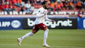 Fluminense deseja comprar Everaldo, mas esbarra em valor e pendências com elenco