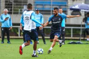 Renato Gaúcho faz mistério para o jogo diante do Fluminense