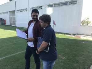 Após período de estágio no Flu, ex-Fla é anunciado como treinador do Goytacaz