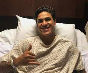 Médico responsável pela cirurgia de Pedro atualiza situação clínica do atacante
