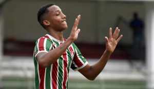 Presidente tricolor admite sufoco financeiro ao falar da venda de João Pedro