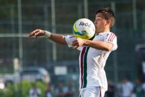 Ex-Flu, Bryan Olivera é o maior driblador do campeonato uruguaio