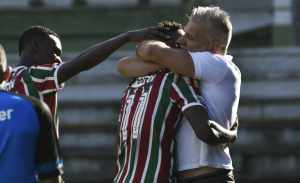 Fluminense busca o título do torneio OPG nesta sexta-feira contra o Fla
