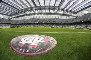 Flu busca primeira vitória na grama sintética da Arena da Baixada