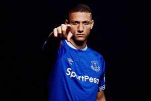 Fora da seleção de promessas da FIFA, Richarlison brinca: “Bomba Patch está mais atualizado”