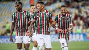 Trio de ataque do Flu resolve o jogo e mostra entrosamento com a bola no pé