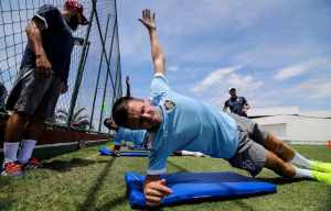 Ex-treinador de Ezequiel no Criciúma contesta que lateral tenha ido mal no Cruzeiro