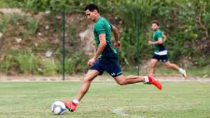 Sua vez, Ganso! Portal relembra estreias de outros craques com a camisa do Fluminense