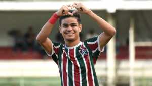 Joia da base comemora gol da vitória sobre o Vasco no Brasileirão Sub-17