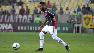 Sem Ganso, Fluminense tem queda coletiva e fica dependente de Everaldo