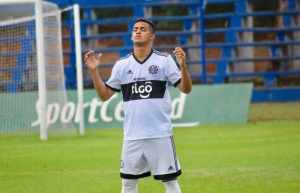 Fluminense dispensa lateral paraguaio que estava em fase de testes em Xerém