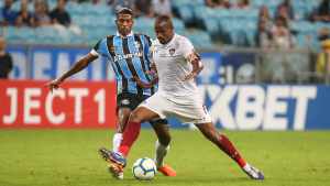 Fluminense é condenado a pagar dívida a Airton