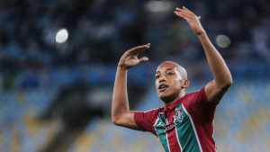 João Pedro comemora boa fase no time principal do Fluminense: “Parece um sonho”