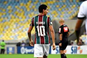Treinador da Chape elogia Ganso: “Não precisa falar das suas qualidades técnicas”