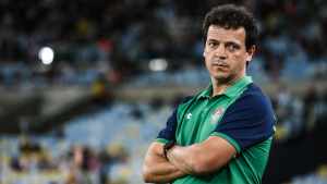 Fernando Diniz compara atuação de João Pedro a Messi e Cristiano Ronaldo