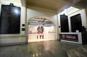 Fluminense divulga novo horário de funcionamento da Sala de Troféus nas Laranjeiras