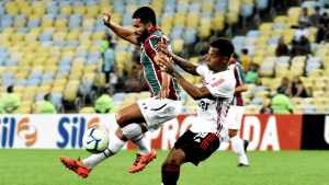 Diniz justifica alterações no segundo tempo contra o São Paulo