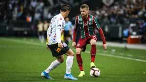 Técnico do Corinthians admite surpresa com o Flu: “Mudou totalmente a característica”