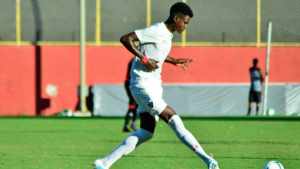 Zagueiro do Flu pede inteligência por classificação na Copa do Brasil sub-17