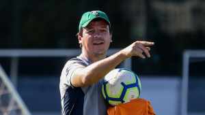 Diniz pede e Santos monitora situação de Miguel no Fluminense