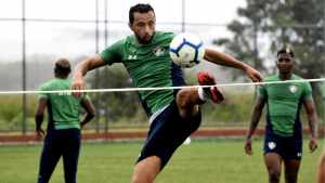 Aos 38 anos, Nenê comemora fôlego para ajudar Flu ofensiva e defensivamente