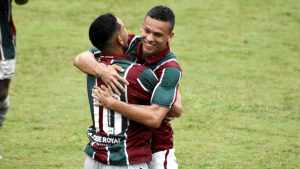 Pronto pra Copinha, Calegari revela aprendizado com jogadores rodados do Flu