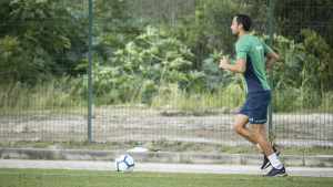 Rodado, Nenê enumera clubes pelos quais considera ter conquistado idolatria