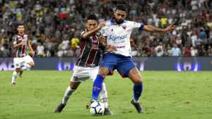 Dodi parabeniza torcida do Fluminense e reconhece organização do Fortaleza