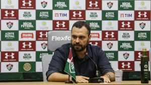 Mário Bittencourt desmente suposto acerto com Fred