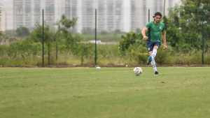 Maldini tricolor? Matheus Ferraz comenta comparação da torcida com craque italiano