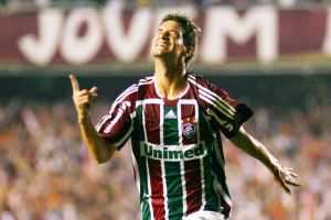 Após repercussão negativa, Atlético-MG desiste da contratação de ex-tricolor