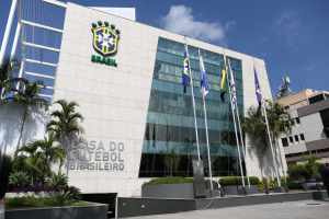 CBF não prevê pausa entre o fim do Brasileirão 2020 e o início dos estaduais 2021