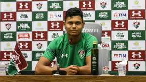 Evanilson reitera desejo de jogar com Fred no Fluminense