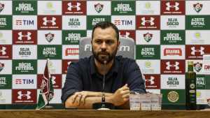 Presidente do Flu aponta risco de “abismo” técnico se o Carioca voltar às pressas