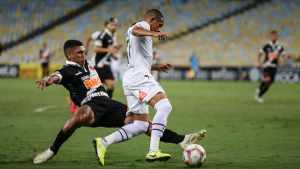 Após nova vitória diante do Vasco, Wellington Silva lembra golaço contra o rival
