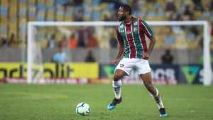 Fluminense não pretende facilitar para o Inter e faz pedido por Caio Vinícius