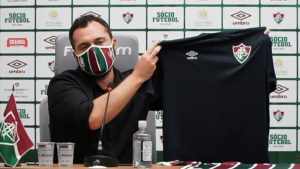 Mário esclarece que camisa preta da ação com a Fiocruz não será vendida