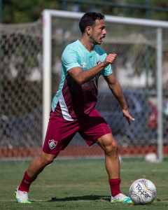 Yago reconhece saudade dos jogos do Fluminense