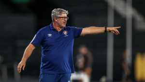 Odair projeta dificuldades e surpresas no Brasileirão