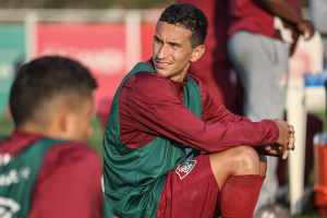 Dodi vibra com vitória diante do Inter: “Dá moral para a equipe”