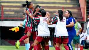Atleta tricolor, Lara Dantas comenta período de treinos virtuais
