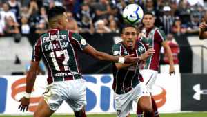 Fluminense ainda não recebeu pelas vendas de Evanilson e Gilberto