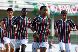Grupo City formaliza propostas por Kayky e Metinho; Veja os valores