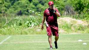 Odair não está entre as prioridades do Fluminense, afirma jornalista