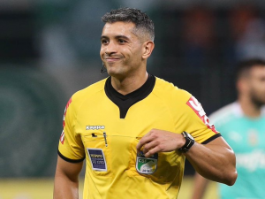 Coritiba x Fluminense terá trio de arbitragem mineiro