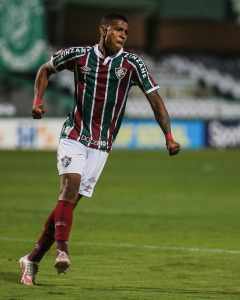 Confira os números de John Kennedy em sua estreia pelo Fluminense