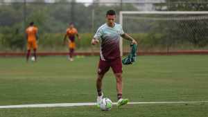Calegari exalta Xerém e se diz orgulhoso em ser espelho para muitos garotos