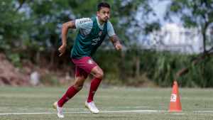 Após rescindir com o Flu, Lucca já está em Campinas para acertar com novo clube